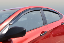 Ветровики Hyundai Solaris хэтчбэк 2011- / VORON GLASS / SAMURAI DEF00241